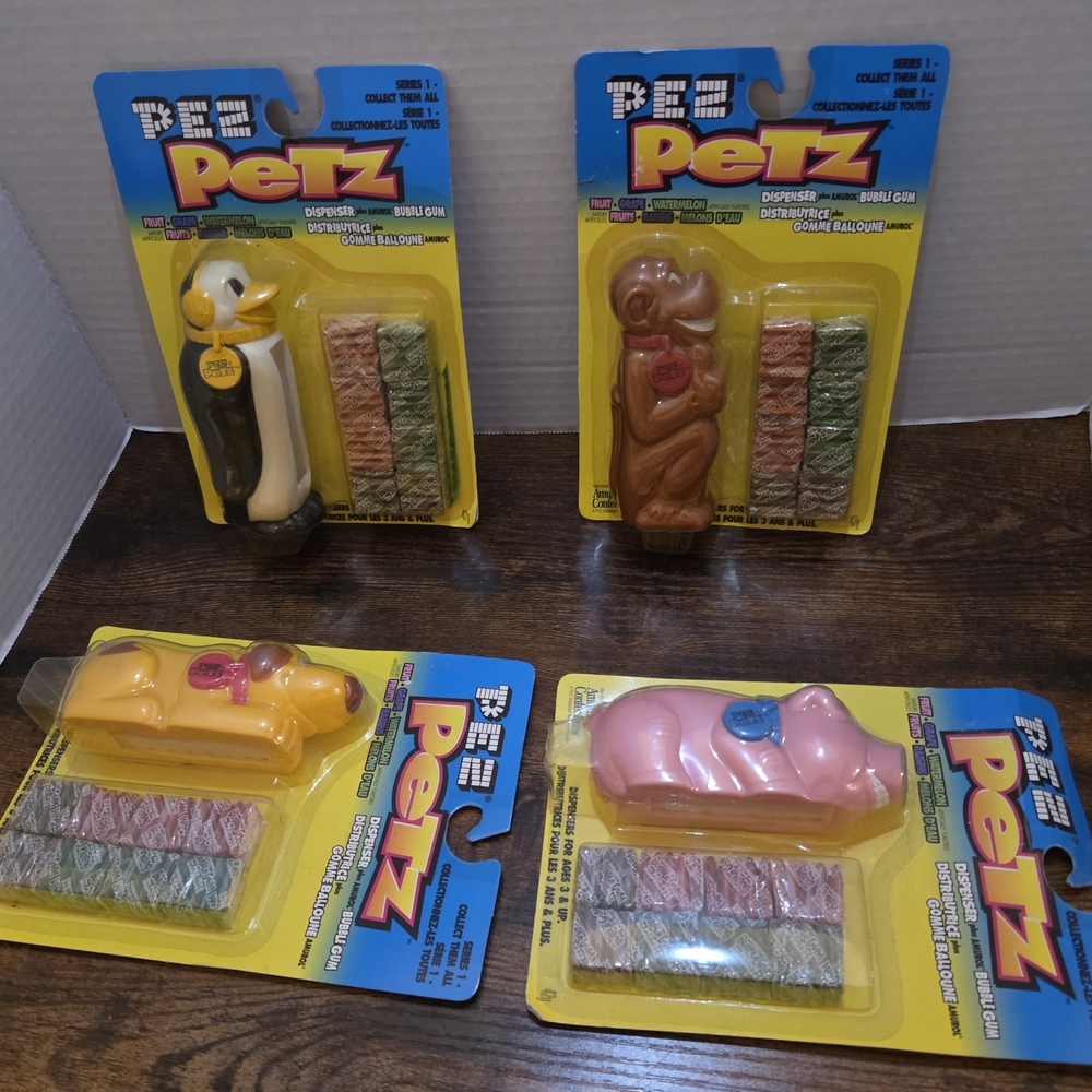 Sealed 4pc vintage 1998 Pez Petz Series 1 bubble gum dispensers